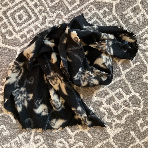 LUCKY Brand Scarf Floral Black - Picture 4 of 4